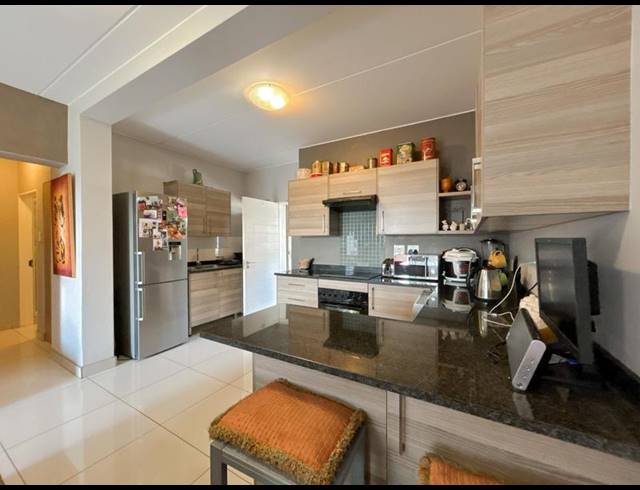 2 BEDROOM APARTMENT FOR SALE IN BLUE HILLS